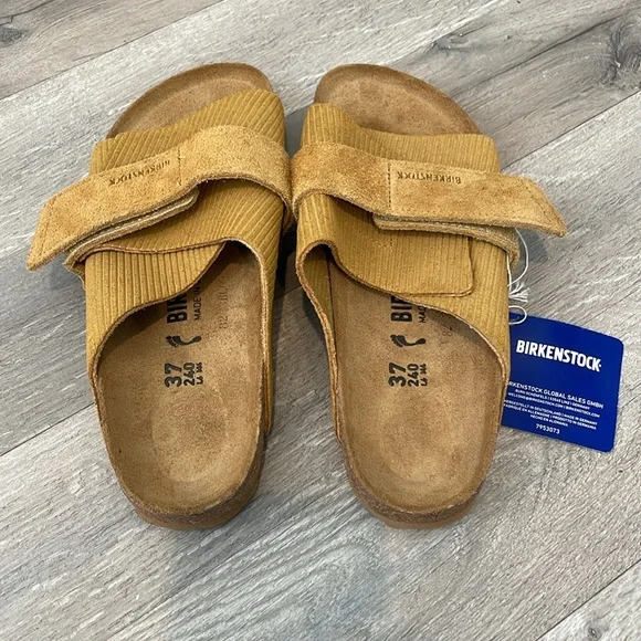 Birkenstock Kyoto Suede Embossed Sandals - Picture 7 of 10